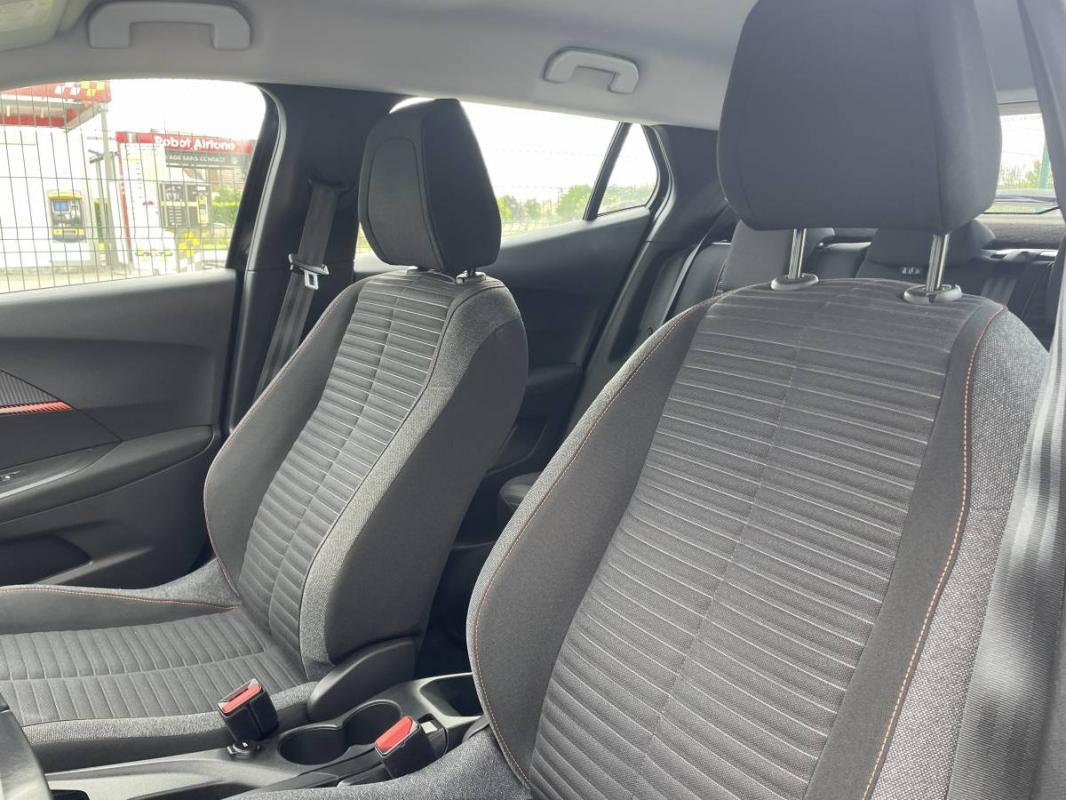 Peugeot 2008 - II PureTech 130 S&amp;S EAT8 ACTIVE PACK