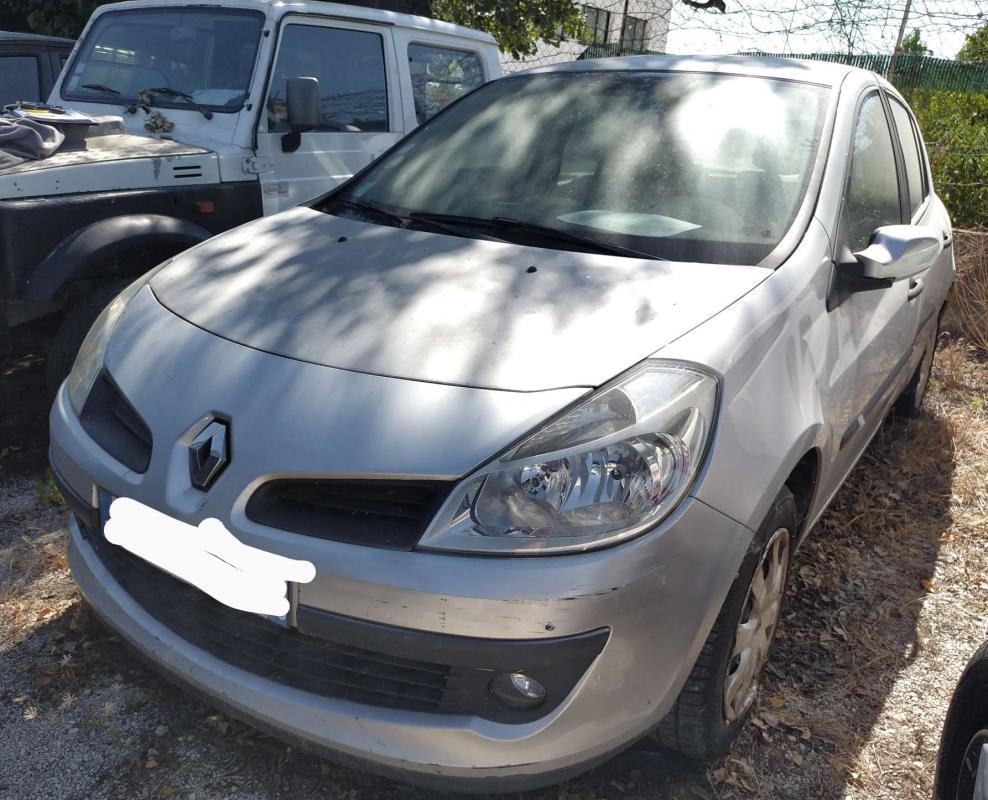 Renault Clio - III 1.6 16V 110cv Proactive Dynamique Boite Auto